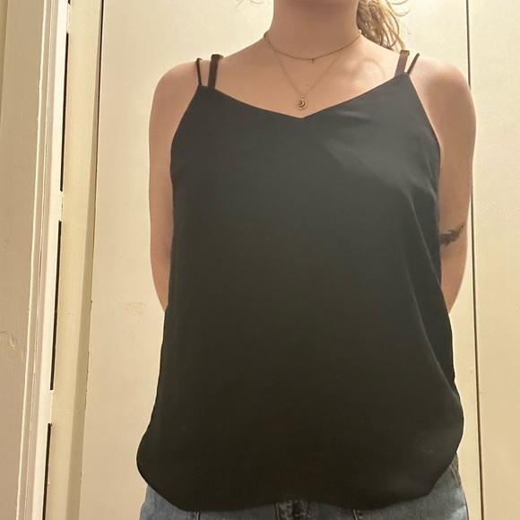 classic black tank top! - Picture 1 of 4